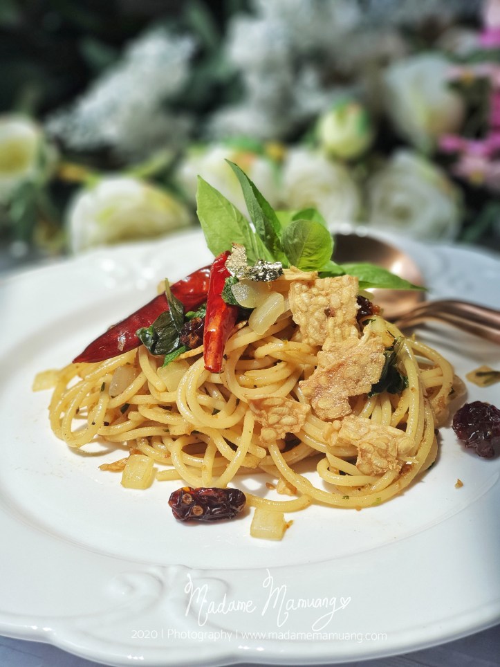 LogoLicious_20200506_222154-01