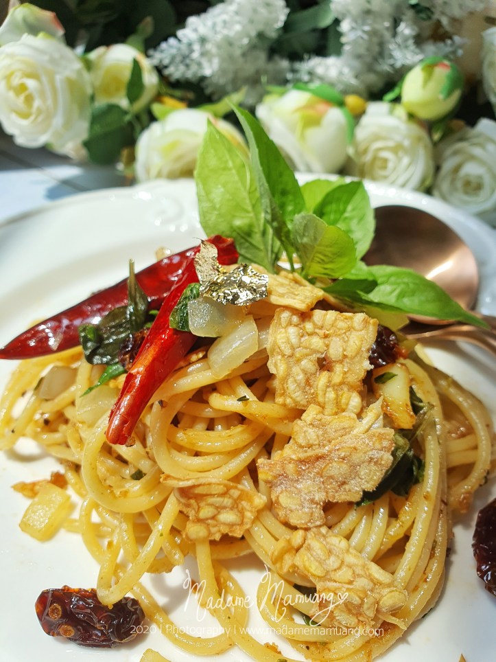 LogoLicious_20200506_222226-01